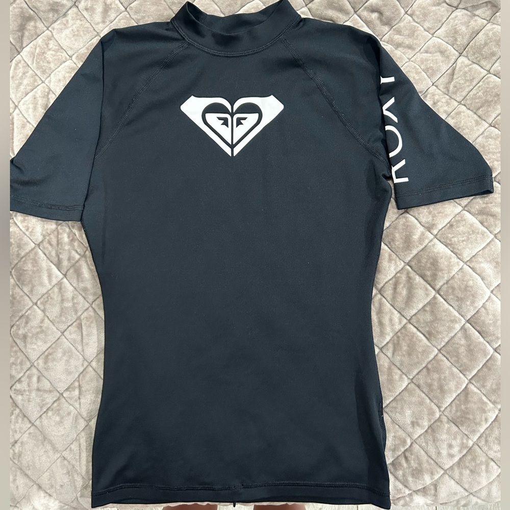 Roxy classic black rash guard